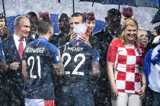 来频频出手 来频频出手