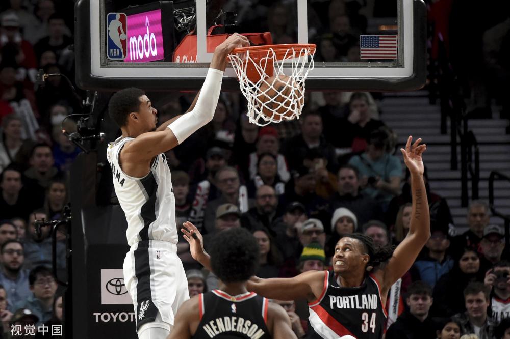 足球迷们热 足球迷们热