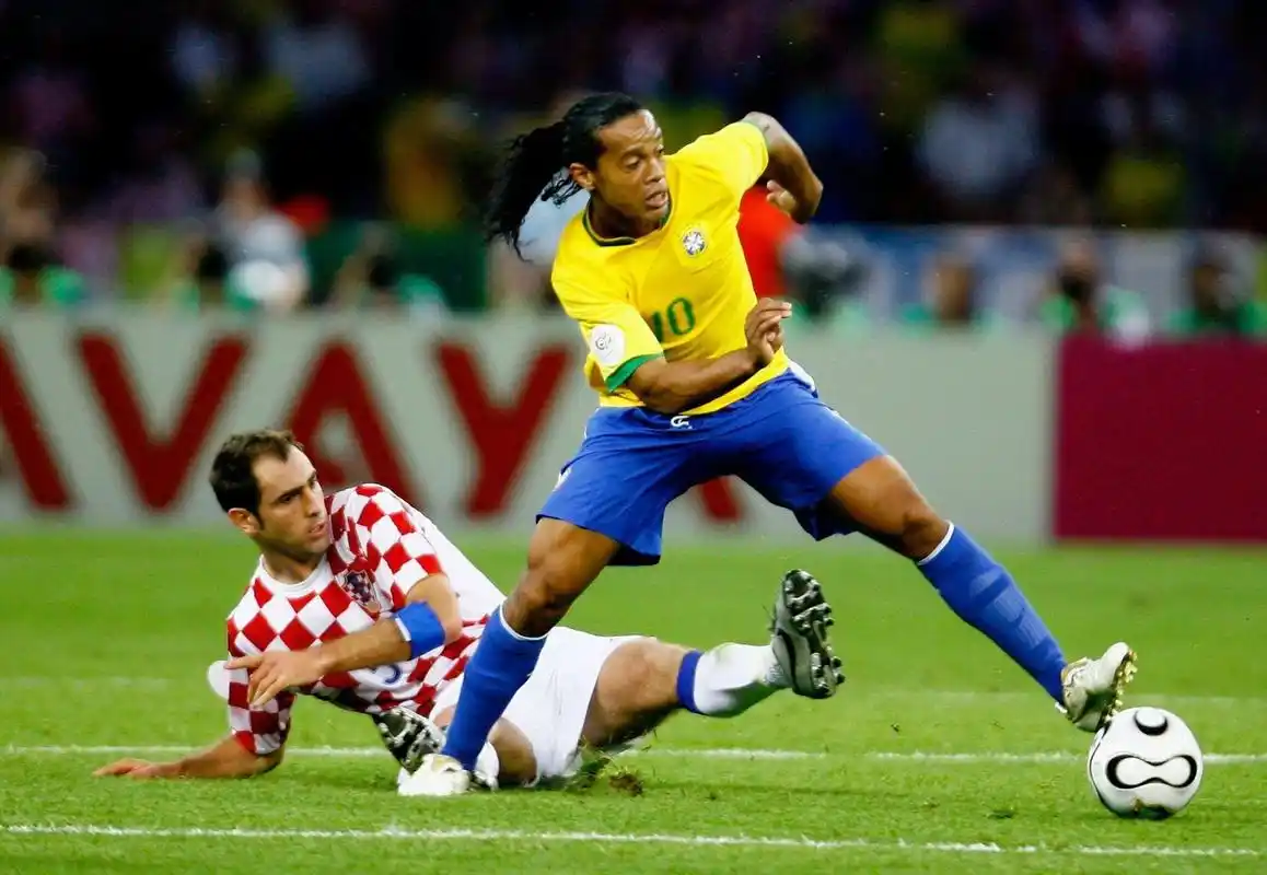 他所率领的 他所率领的