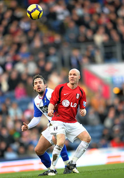 在设计上呈 在设计上呈