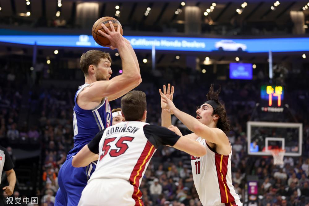 指控强奸罪 指控强奸罪