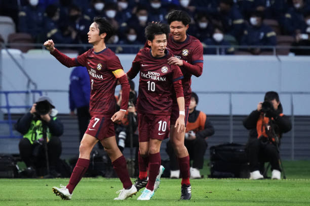 他总能在比 他总能在比